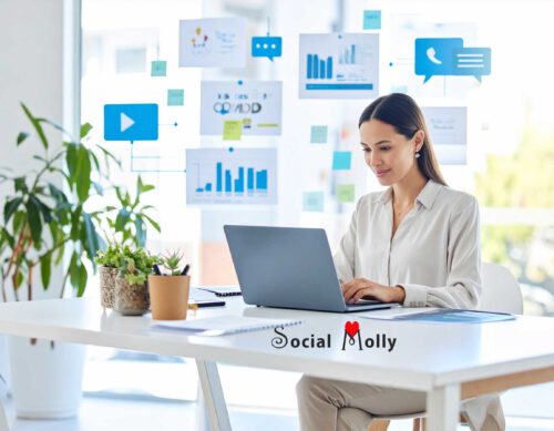 Sichtbar - Frau am Laptop in kreativem digitalen Arbeitsumfeld mit SEO-Tags, Feedback-Symbolen und Content-Strategie – Symbol für organische Sichtbarkeit ohne Werbung